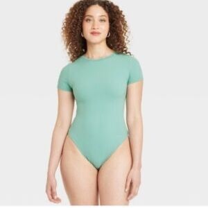 Auden Women's Luxury Collection 4-Way Stretch Short Sleeve Bodysuit -